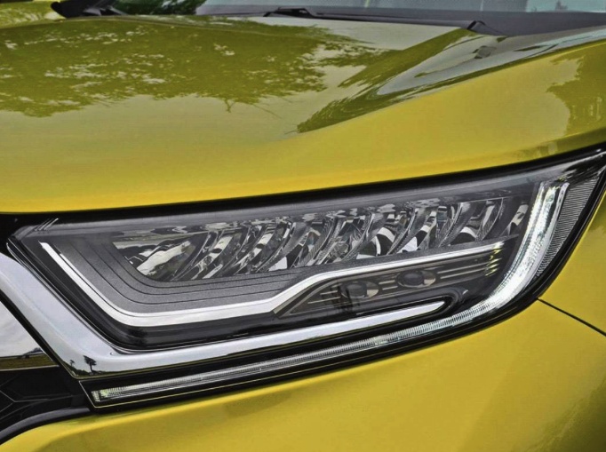 汽车有这个配置才算是“炯炯有神”,颜值控都喜欢它!