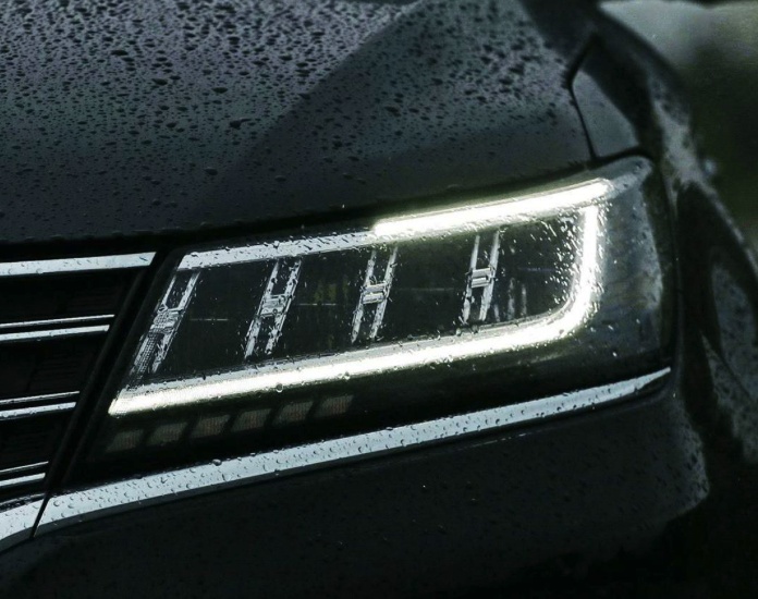 汽车有这个配置才算是“炯炯有神”,颜值控都喜欢它!