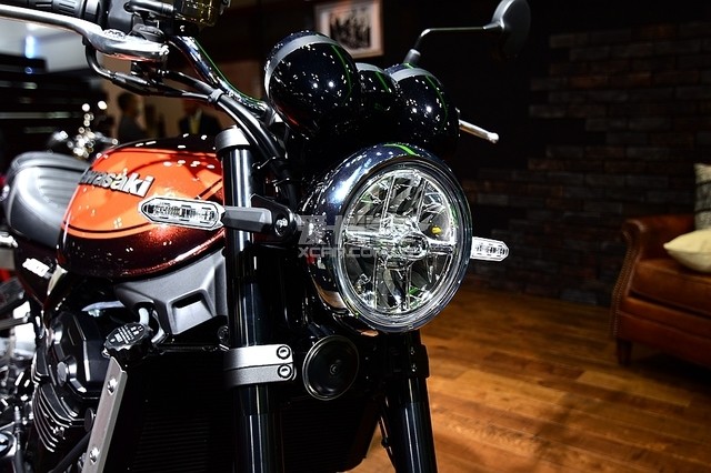2017东京车展 川崎复古街车z900rs静评