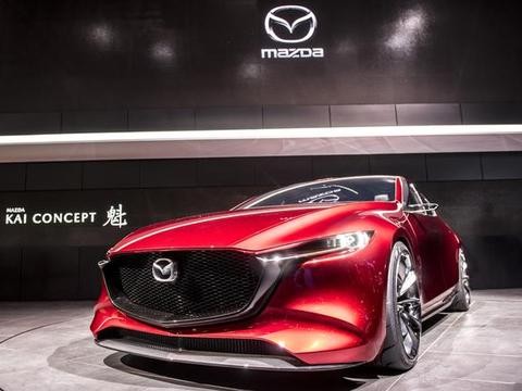 汽车小编们最爱的车来了，宝马畏惧的操控，难以置信的两厢