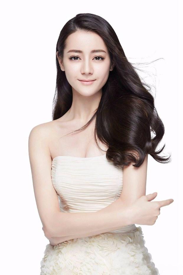 【美图】唯美有气质的女星迪丽热巴Dilraba的美图图片-小超博客