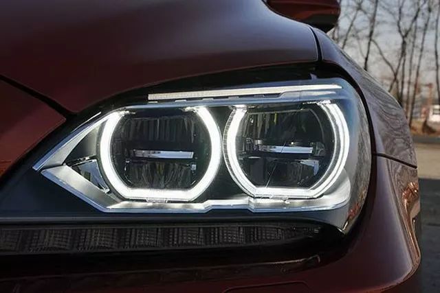 除了好看,原来日间行车灯还能减少12.4%交通事故!