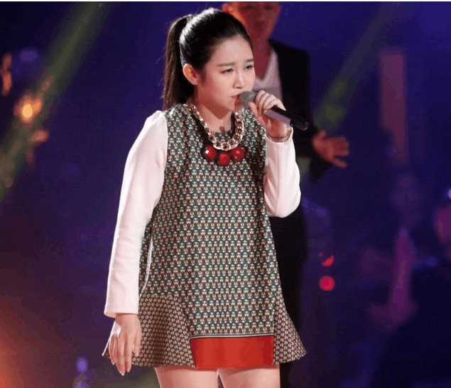 同样是好声音季军,一个拿奖拿到手软荣登格莱美,一个却无歌可唱。