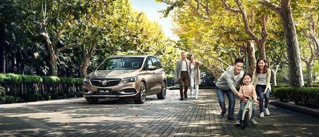 万万没想到,安全座椅让5座汽车居然如此尴尬!