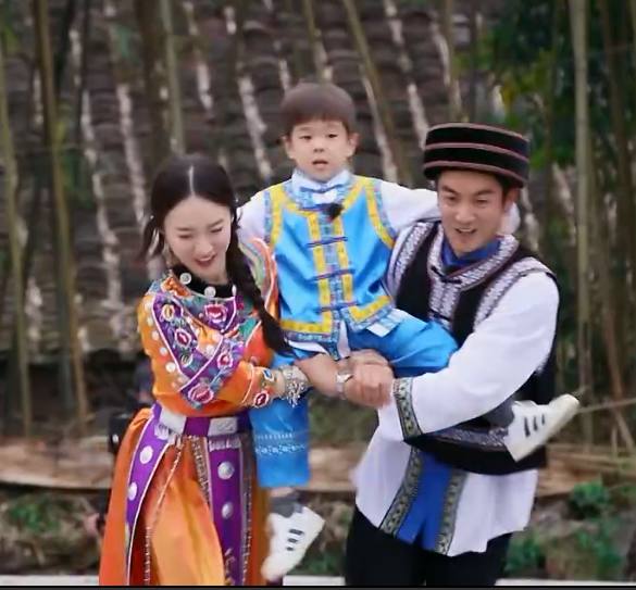 爸爸去哪儿了！妈妈都来了！！！