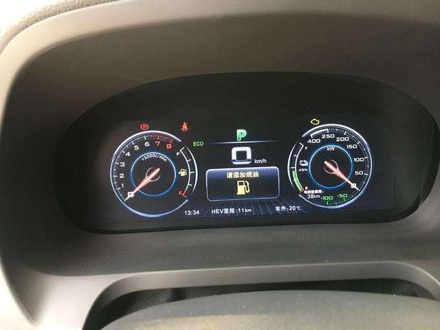 这款国产车有网友直呼买不起,配置丰富,百公里4.9s,油耗仅2L