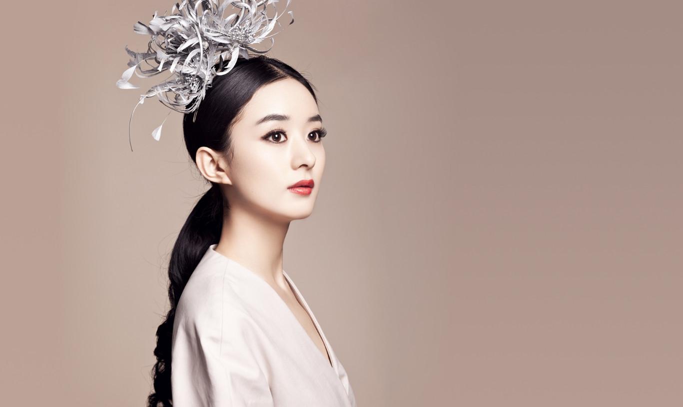 5张照片, 看出赵丽颖在娱乐圈的真实处境! 请收