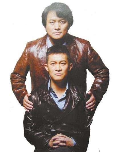 娱乐圈亲兄弟，弟弟翅膀硬了要单飞，哥哥：我捧他13年对得起祖宗