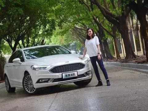 1.5T动力超迈腾、雅阁 百公里油耗4.2升 这款B级车才卖17万起