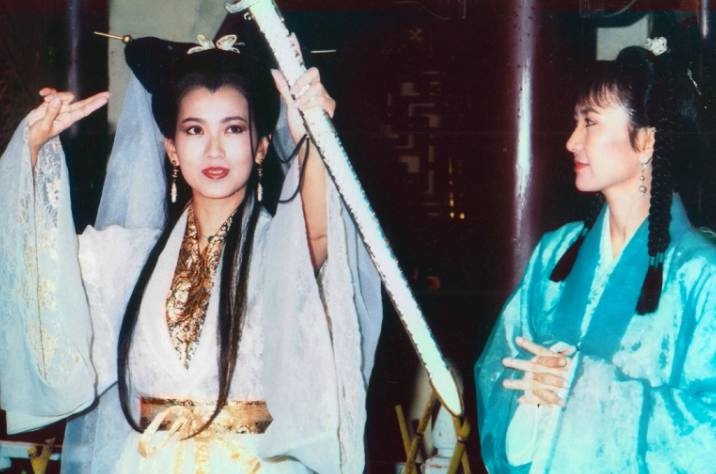 63岁林青霞近照已显年老，但气质依旧满脸慈祥