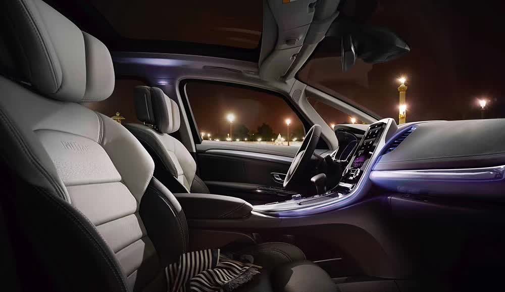 看你了GL8和奥德赛 不妨来看看这辆法国进口7座车