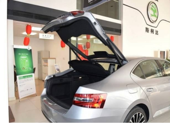 迈锐宝和速派哪个好 斯柯达速派帅气又实用