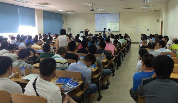 明明骑得是摩托车,为何要扣汽车驾驶证的分?