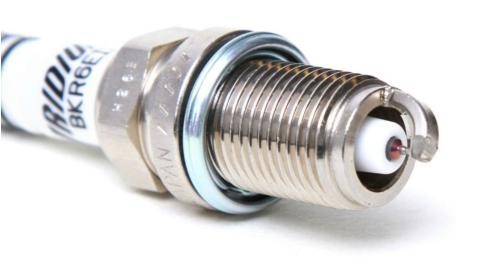 火花塞的知识，这都不懂的话，那费油的钱都够买几十只火花塞了！