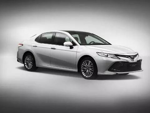 让60后和90后选同样的座驾？第八代凯美瑞说OK