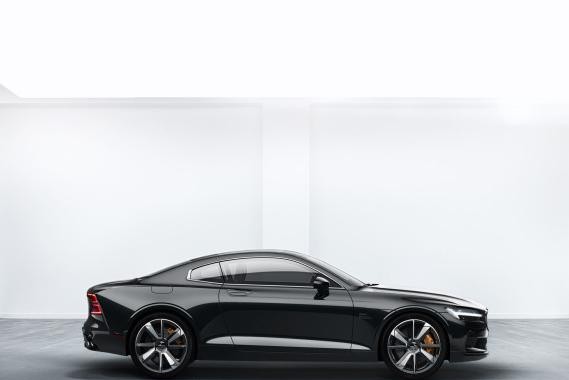 600马力，1000N·m的暴力怪兽，奔驰AMG和宝马M根本扛不住！