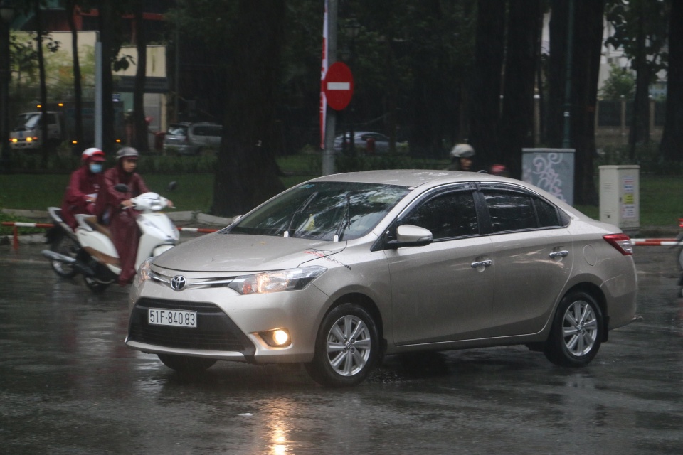 越南满街跑的日系车,何以不见中国品牌?