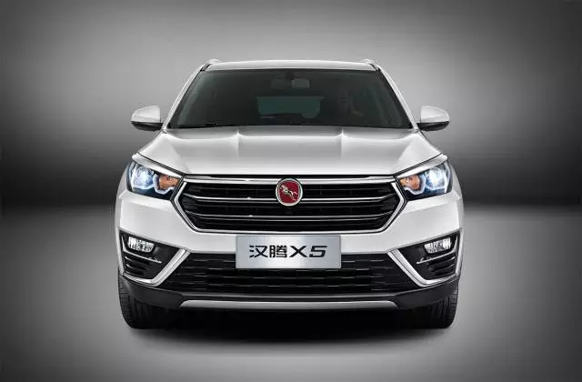 5.98万起,又一款高颜值国产SUV上市,空间秒杀同价位对手!