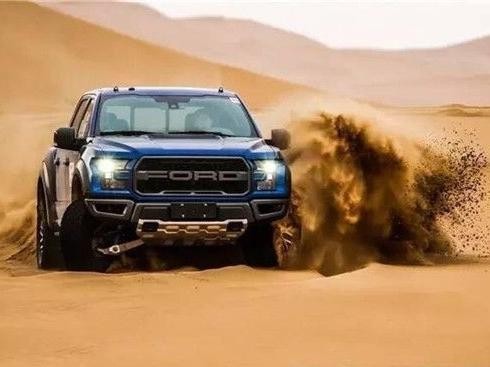 开皮卡撩妹的我竟然被当成拉货的，新规定一出妹子排队让我带她们