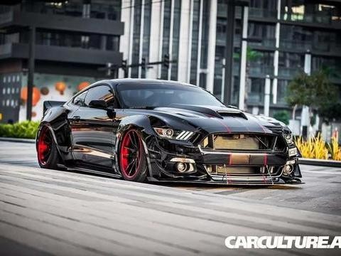 说到暴力！我只服迪拜的这台宽体野马