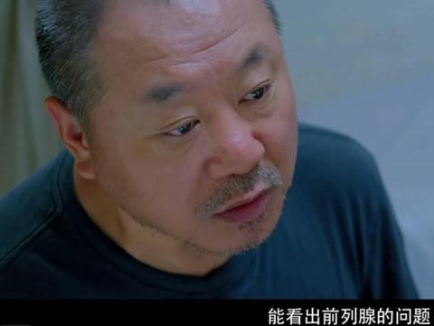 他离开赵本山后成影帝，身家上亿，座驾低调不及周冬雨一半贵！