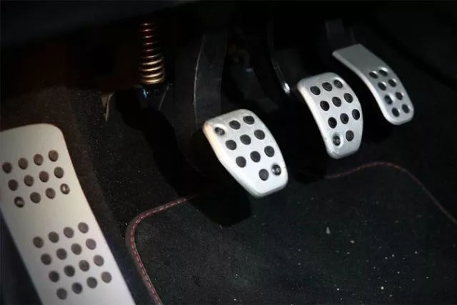 老司机压箱秘籍!汽车4个常见故障的快速解决办法