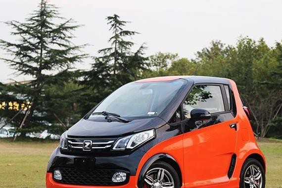 城市代步的优质选择 试驾2018款众泰E200