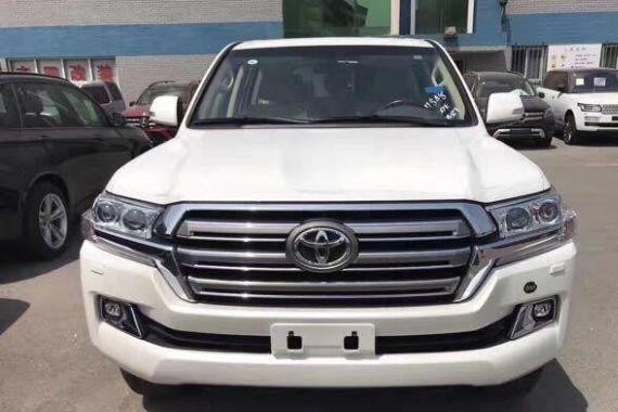 18款丰田兰德酷路泽霸气归来 越野性能再次升级