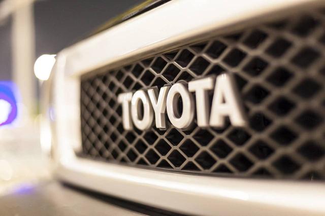 丰田自己搬出模仿欧蓝德证据,汉兰达也靠脸吃饭