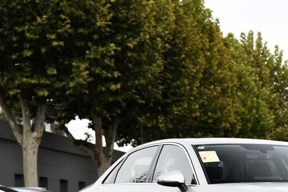 奥迪为冲销量再降身价，听起来诱惑，可一看发动机就想骂街！