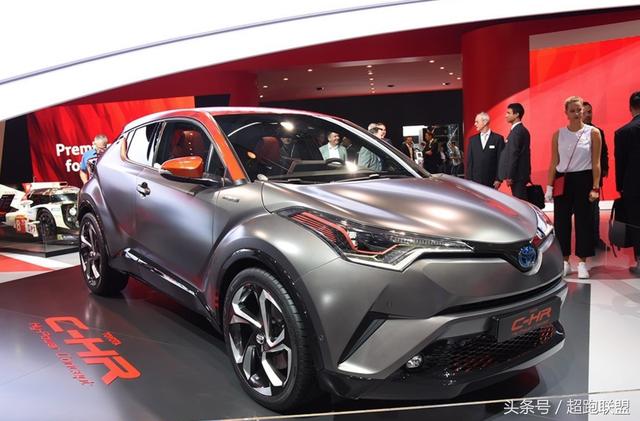 大量丰田CHR到店,外观酷炫还混动,最关键的是