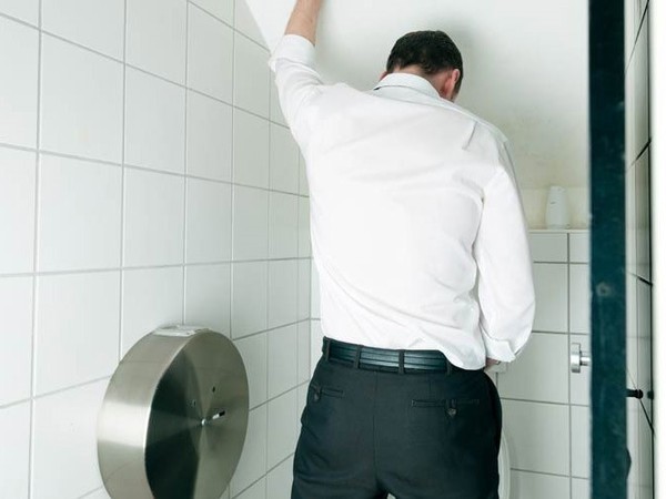 男人前列腺有问题真的好尴尬,该如何保护男人