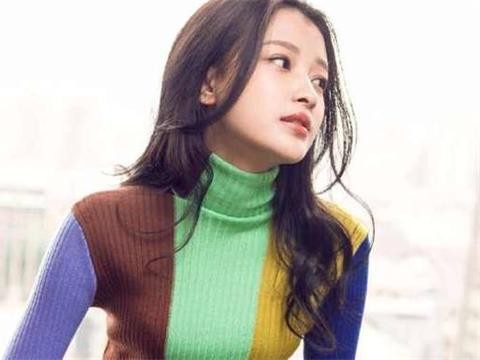 她年仅24岁坐拥豪车，其丈夫19岁拿影帝，婆婆捧红了80多位女星！