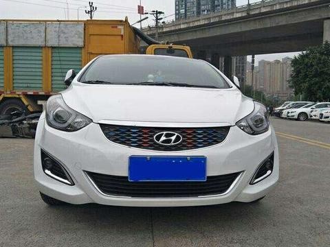 这车已经是满大街跑了, 但是还是没几个人认识