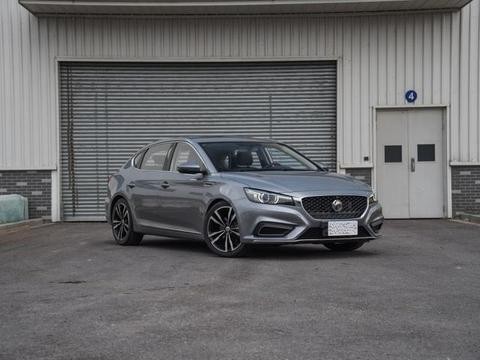 全身无槽点的运动轿车，思域比他慢、马3挺担心，只要10来万！