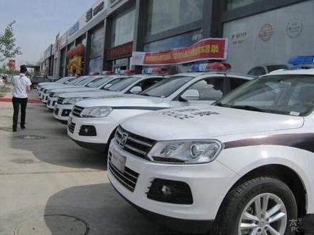 “国产途观”月销过万，警队专用车型，2.0T配四驱，仅售10万