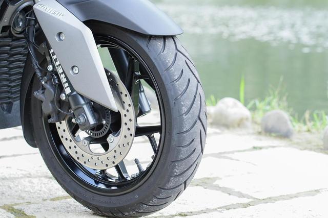 人生第二辆摩托车雅马哈X-Max 300购车用车心