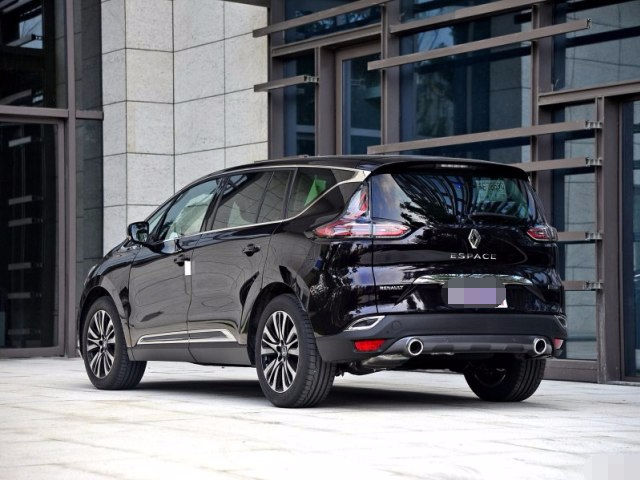 总统的MPV座驾,完胜别克GL8,吊打本田奥德赛