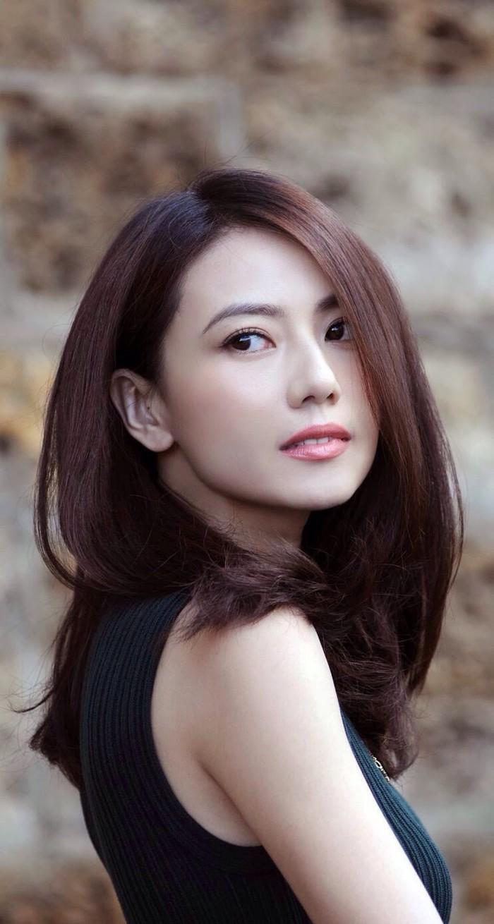 38岁高圆圆和37岁宋佳，年龄仅差一岁气质却差不少