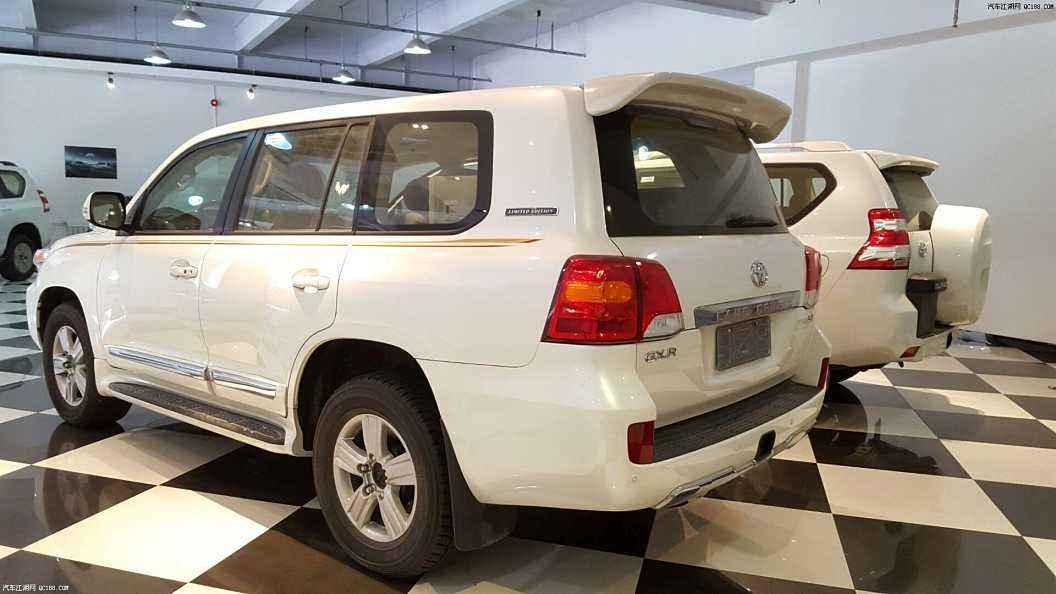 丰田推8座SUV, 可上7座牌照, 平行进口比途昂更霸道
