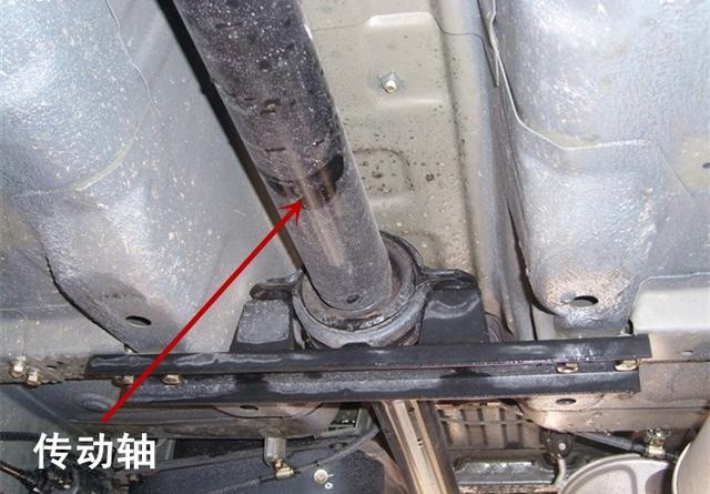 汽车为什么会抖动?哪些因素能引起汽车抖动?