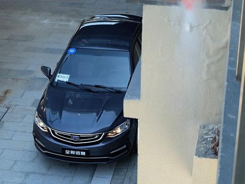 9个月累计销量超10万，新车换代比肩大众捷达，1.5L顶配不到7万