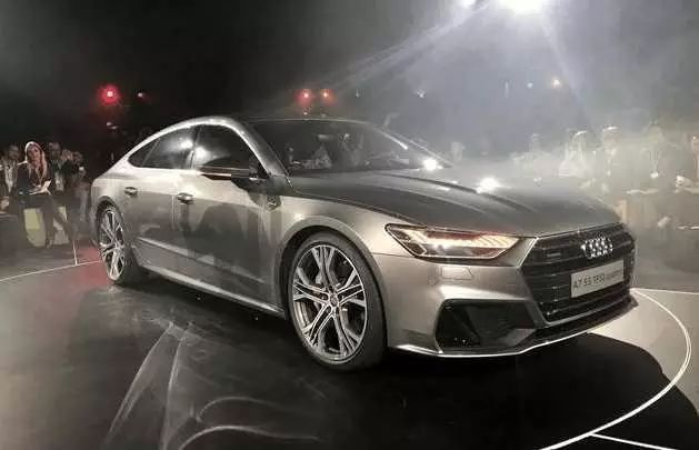 新一代奥迪A7发布 性能提升颜值爆表40岁前梦想座驾