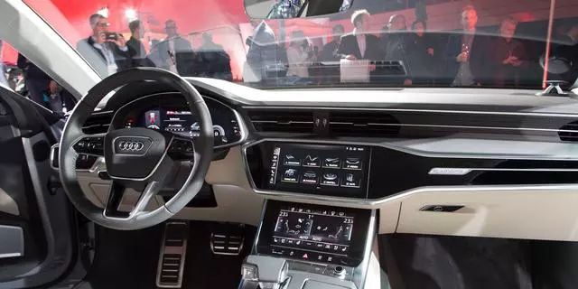 新一代奥迪A7发布 性能提升颜值爆表40岁前梦想座驾