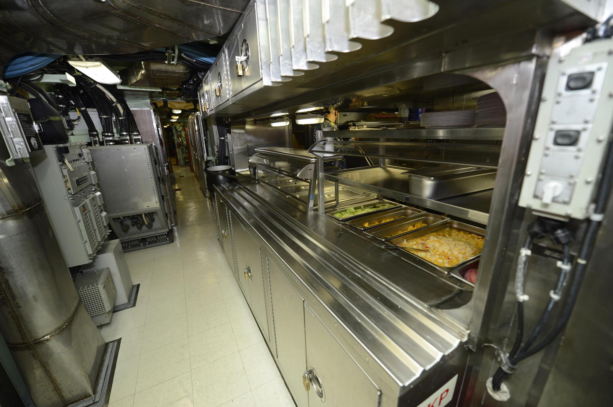 美军曝光最新核潜艇多个内舱 厨房和厕所原来长成这样