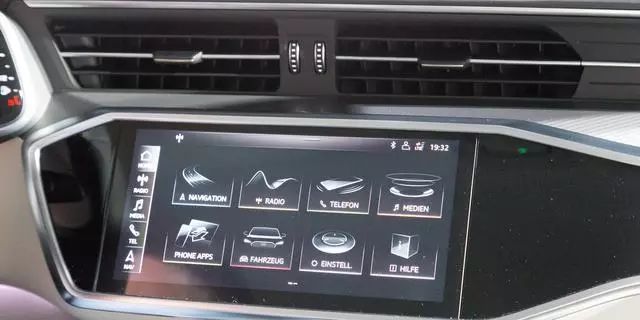 新一代奥迪A7发布 性能提升颜值爆表40岁前梦想座驾