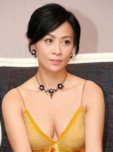 关之琳当年被塞高尔夫球真相, 疑跟刘嘉玲等人有关