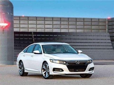 最美的本田雅阁车型，可惜不引进国内，来过过眼瘾