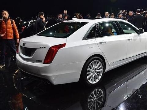 比奥迪A6更有面儿，内饰豪华，配全时四驱，配无线充电器