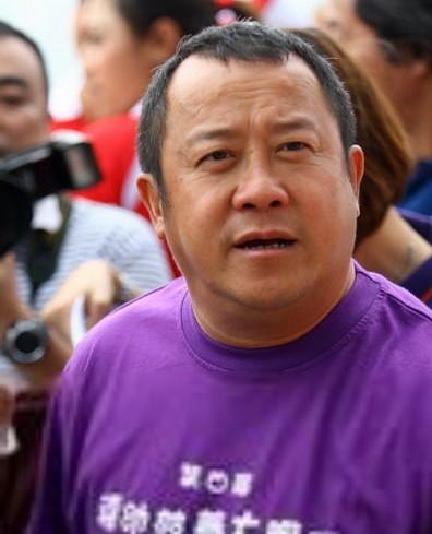 关之琳当年被塞高尔夫球真相, 疑跟刘嘉玲等人有关